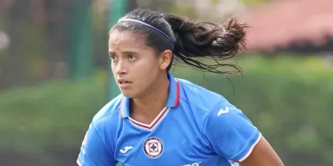 Gobierno de Puebla apoyará a Claudia Cid tras grave lesión de rodilla en Albania