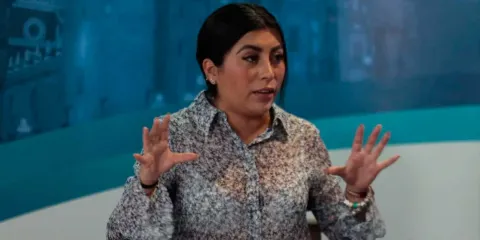 Morena "baja de su nube" a Nora Merino y le pidió generosidad