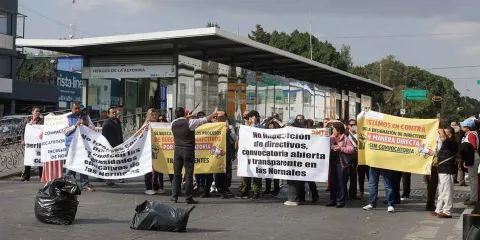 Más protestas por cambios de directivos en Normales y UPN