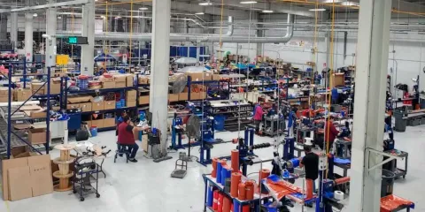 Para que esperar al 2030, de una vez las 40 horas de trabajo 