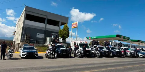 Operativos en balnearios y procesiones en Tlahuapan 
