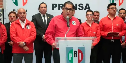 El priista Eduardo Amador dijo que le daría batalla a Morena en la capital
