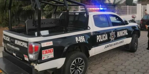 Hombre muere en vía pública en Atlixco tras horas sin auxilio