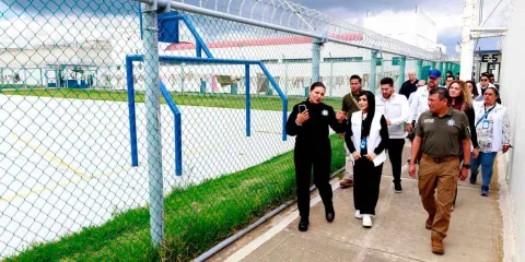 Reclusas del penal de Serdán sin medicinas ni médicos especialistas