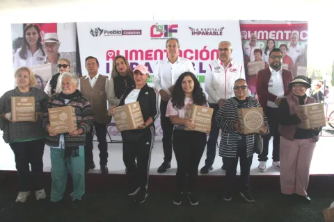 Pepe Chedraui entrega más de 11 mil despensas del programa Alimentación Imparable en Hueyotlipan