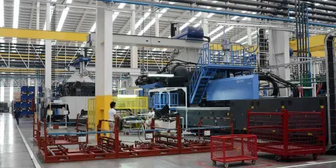 Decayó el empleo en la industria manufacturera de Puebla