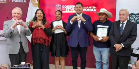 Puebla consolida liderazgo nacional del mezcal con 118 municipios de denominación de origen