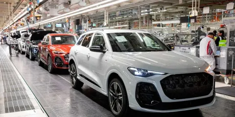AUDI está firme en Puebla, abrirá 800 empleos más: Armenta 