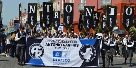 Atlixco conmemora con desfile masivo el 164 aniversario de la Batalla del 4 de mayo