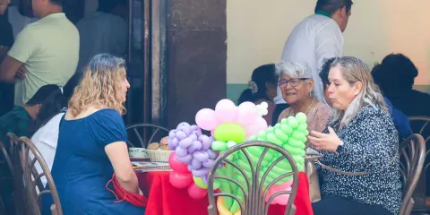 Ventas por Día de las Madres en Puebla cayeron hasta 10%, reporta Canaco