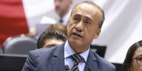 Diputado de Morena descarta nepotismo por posible candidatura de su hijo en 2027