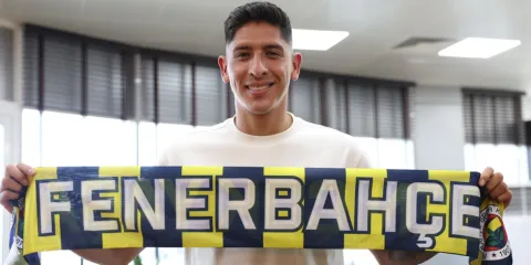 Edson Álvarez, borrado por Fenerbahçe antes del Mundial 2026
