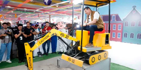 Convivencia y cercanía del gobernador Armenta Mier en la Feria de Puebla