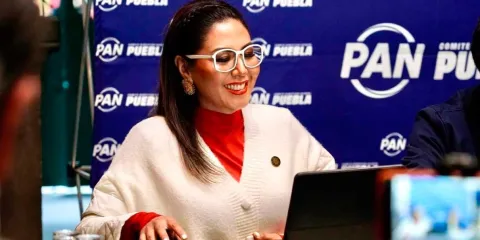 Genoveva Huerta pidió a poblanos unirse contra Morena en 2027