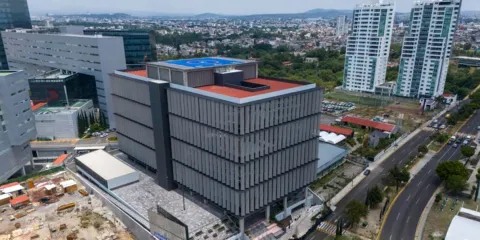 Más semáforos y pasos peatonales en la zona de Cúmulo de Virgo por llegada de Finanzas