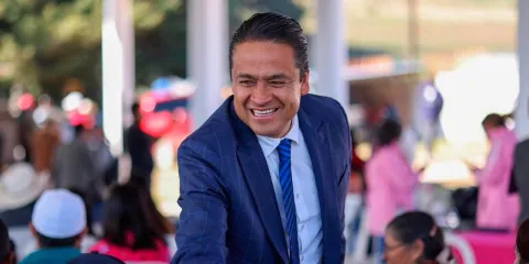 Empresarios recibidos en Morena están acostumbrados a otra vida, dijo Julio Huerta