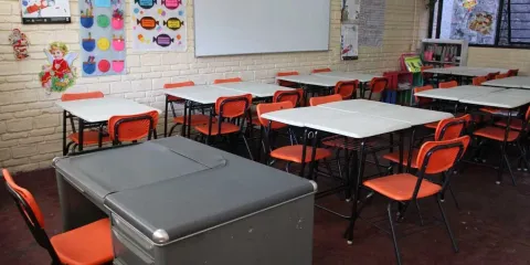 Reforma priista busca frenar suspención de clases sin razón 