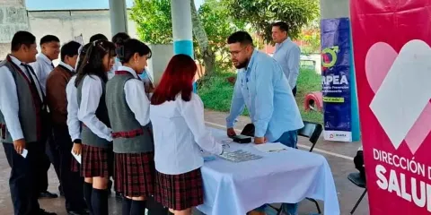 Se impulsan y refuerzan acciones de salud entre jóvenes de Huauchinango