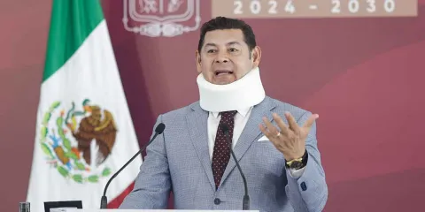 Con 100 pipas, Armenta promete agua gratis