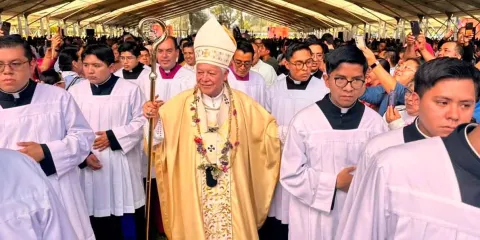 Júbilo en Puebla por 50 años de ministerio sacerdotal del arzobispo Víctor Sánchez