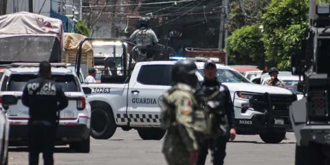 Balacera afuera del Mercado Morelos; hay dos lesionados