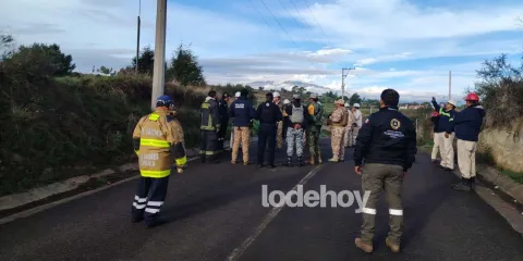 Evacúan a vecinos de Tlalancaleca por fuga de gas provocada por toma clandestina