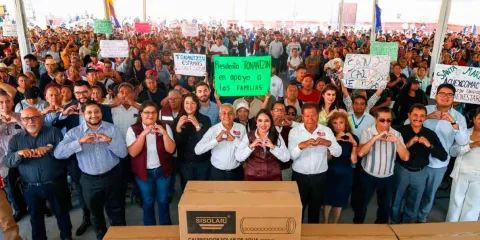 A través de calentadores solares, lleva Tonantzin Fernández bienestar a más de 10 mil cholultecas