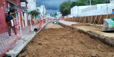 Más de 8 mil 800 habitantes y comerciantes beneficiados con obras de “Renovación de la Red Hidráulica en el Centro Histórico”