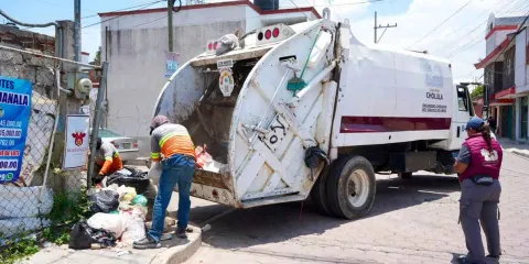 Transformación en Marcha mejora calles de San Juan Calvario y Santiago Mixquitla