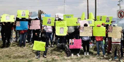 Bloquean el Penal de San Miguel para denunciar presuntas extorsiones y malos tratos