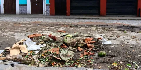 CMIC alerta que el drenaje obsoleto y la basura agravan las inundaciones en Puebla