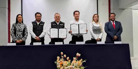 UTP y UTTECAM firman alianza para fortalecer la movilidad, investigación e innovación