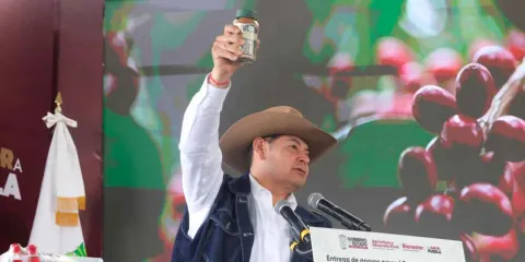 En Puebla pasamos de la pobreza alimentaria a la riqueza comunitaria: Armenta Mier
