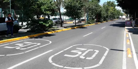 Inaugura Pepe Chedraui rehabilitación del bulevar Xonaca con el Tren Capitalino de Pavimentación