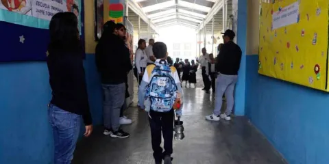 Ley Mochila será analizada en foros de seguridad 