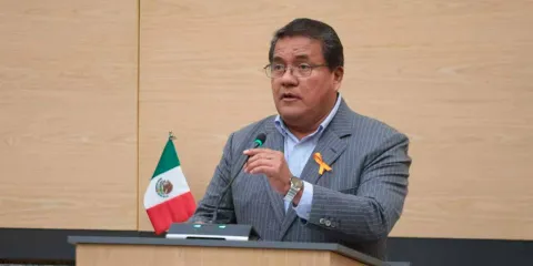 Cumplan con sus obligaciones, dicen desde el Congreso a los ediles