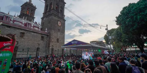 Más de 100 mil personas disfrutaron de las actividades en el Zócalo con “El Fútbol Se Vive Aquí”