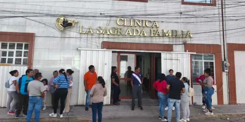 Muere niña de 6 años en clínica de Cholula; acusan presunta negligencia médica