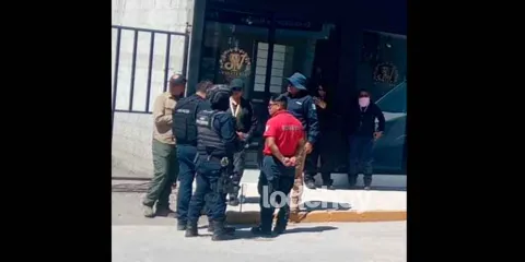 Fiscalía catea dos viviendas por desaparición de Maricela Ruiz en Santa María Moyotzingo