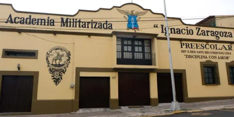 SEP: la academia militarizada clausurada "Ignacio Zaragoza" debe regresar documentación a estudiantes