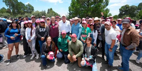 Pepe Chedraui se suma con Sheinbaum y Armenta a reforestación