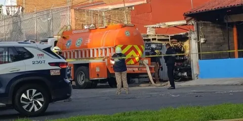 Incendios movilizan a bomberos en Coronango y Puebla