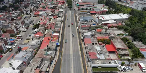 Pepe Chedraui entrega rehabilitación de laterales del bulevar Xonacatepec con estrategia #CallesAl100