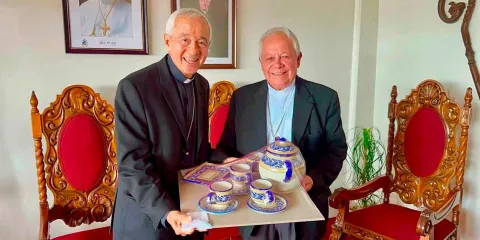 Patrón Wong y Víctor Sánchez avanzan transición en Arquidiócesis