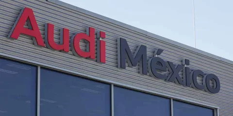 Audi pagará al 200% a trabajadores que laboraron este domingo