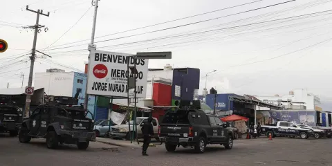 Operativo en Mercado Morelos estaría ligado a mujer desaparecida