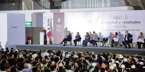 Sheinbaum contrasta seis sexenios con continuidad de la 4T en Puebla