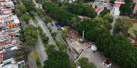 Cablebús de Puebla inicia obras en tres estaciones; seis siguen sin licencia