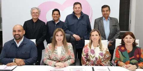 Ceci Arellano impulsa acciones de salud y asistencia social en Puebla