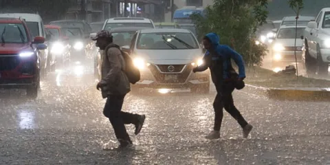 Lluvias y tormentas durarán hasta este lunes en Puebla 